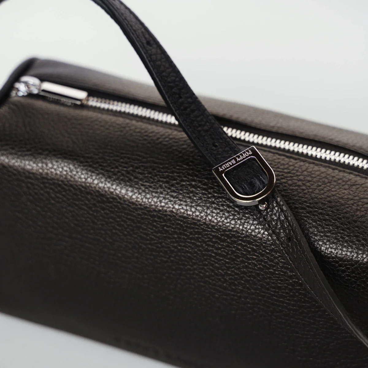 The Annex Bag Black - Image 3
