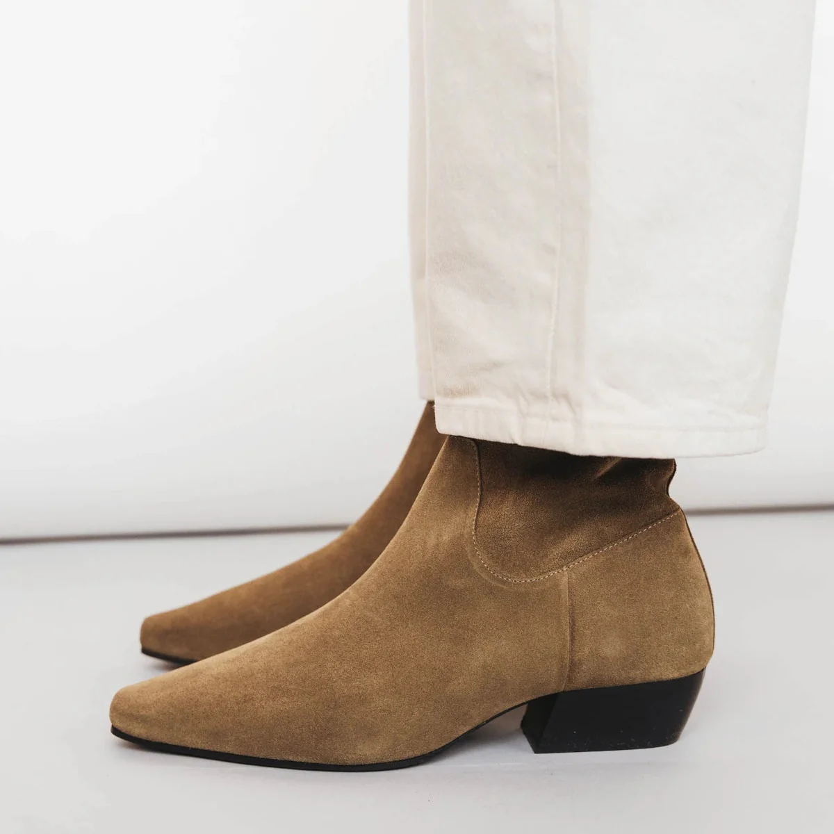 The Beau Boot Desert Suede - Image 4