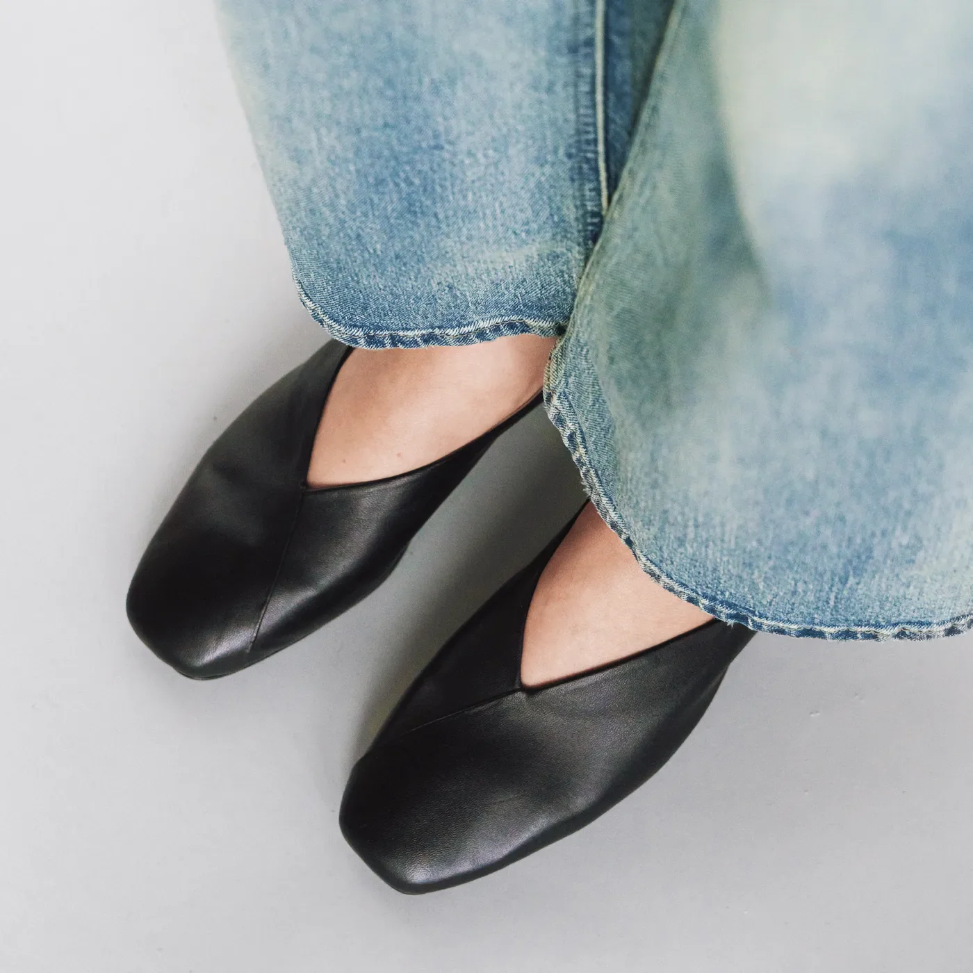 The Marché Flat Black - Image 2