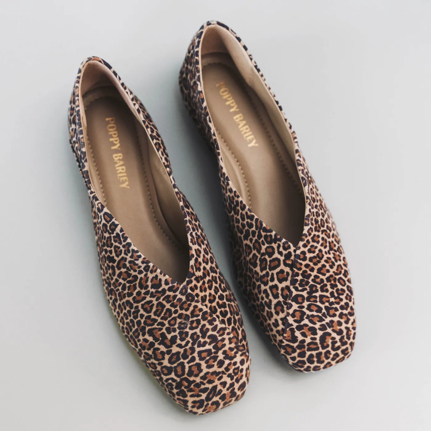 The Marché Flat Micro Leopard - Image 3