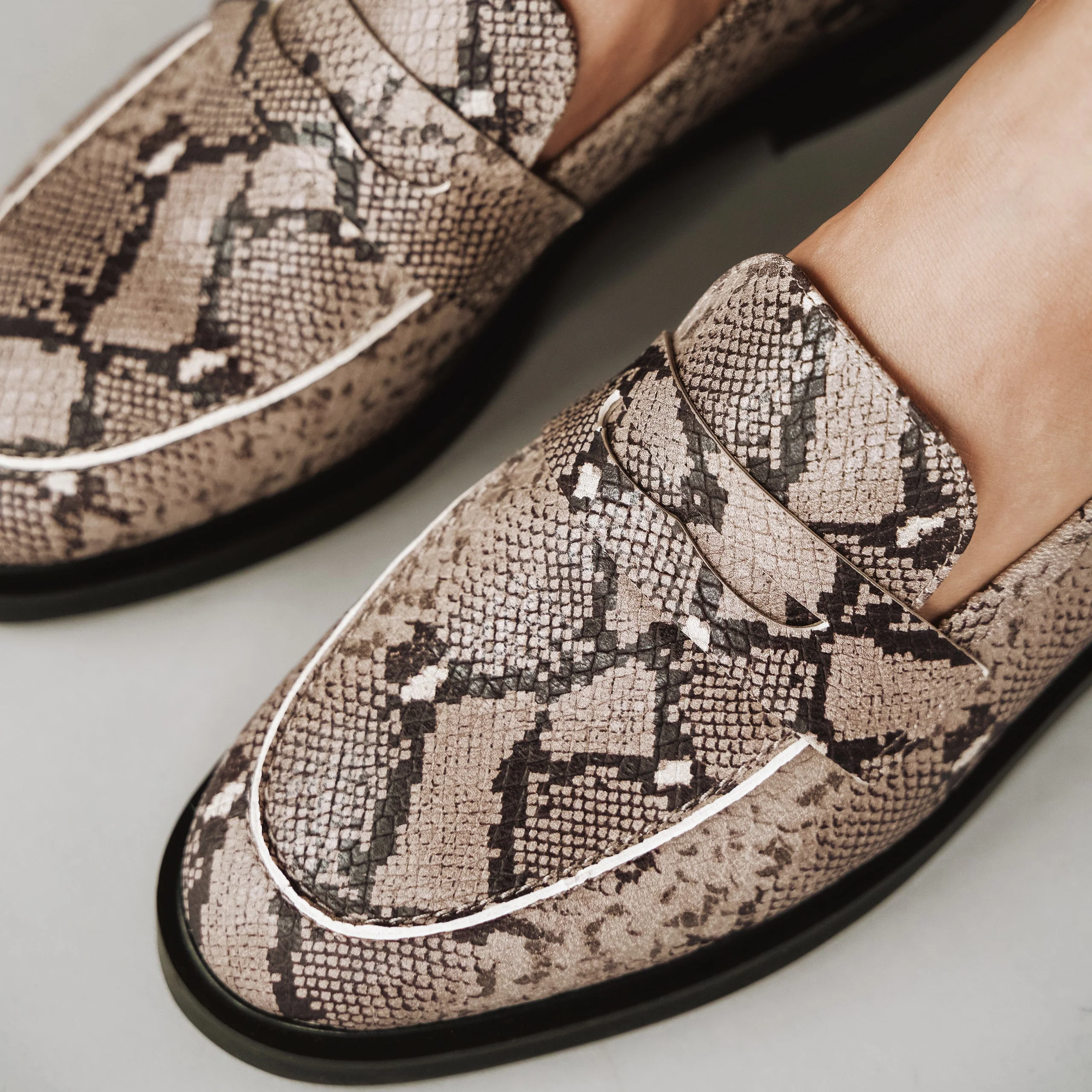 The Milan Loafer Taupe Snake - Image 3