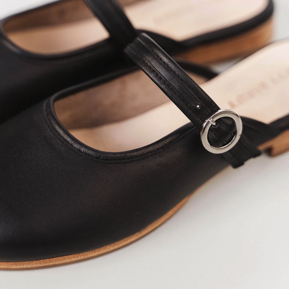 The Modern-Day Mule Black - Image 3