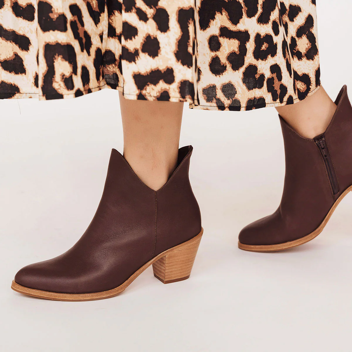 The Two Point Five Ankle Boot Java - Image 3